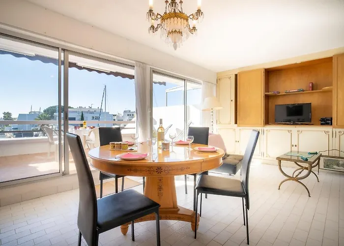 Appartement Les Marinas D'ulysse Iv By Interhome