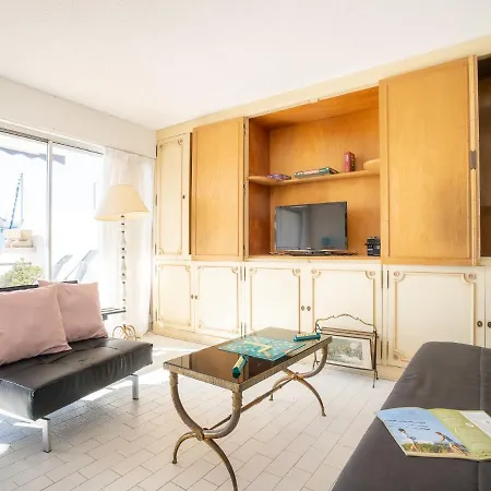 Apartment Apartment Les Marinas D'Ulysse IV By Interhome *