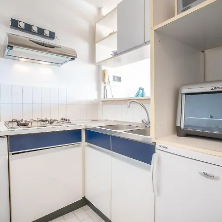 Apartment Les Marinas D'Ulysse IV By Interhome Le Grau-du-Roi
