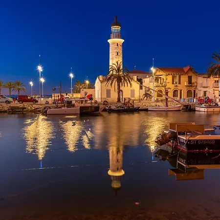 Les Marinas D'ulysse Iv By Interhome 勒格罗-迪鲁瓦